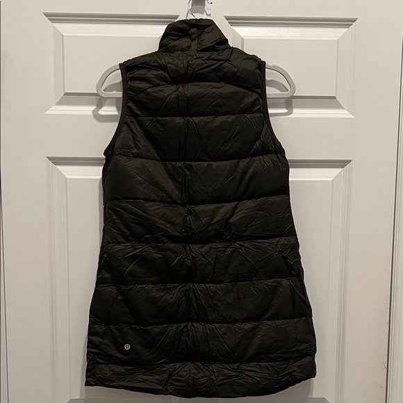 Lululemon dark Green Puffer Vest - 6 - Picture 2 of 6